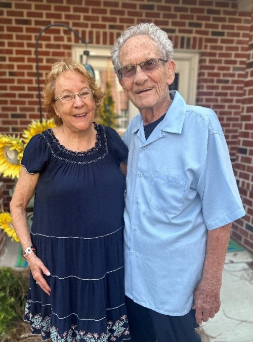 Merla and Tom, Resident of the Month September 2023 | Legacy Reserve Old Town