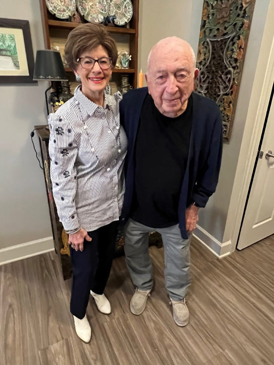 Elsa and Milton Hirsch, Resident of the Month October 2023 | Legacy Reserve Old Town