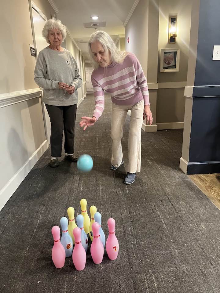 Memory Care. Legacy Ridge at Alpharetta