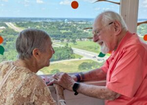 5 Relationship-Building Practices Every Senior Should Try in Assisted Living