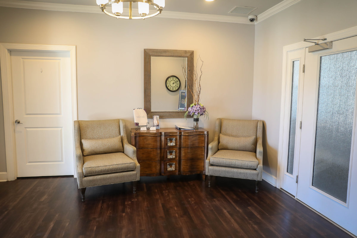 Madison Heights Enterprise | Living Room