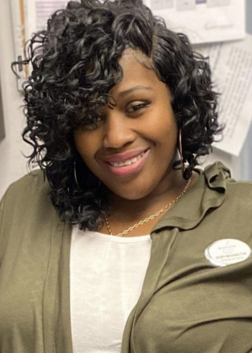 Madison Heights Evans | Ivory Washington, Dining Service Director Madison Heights Evans | Ivory Washington, Dining Service Director