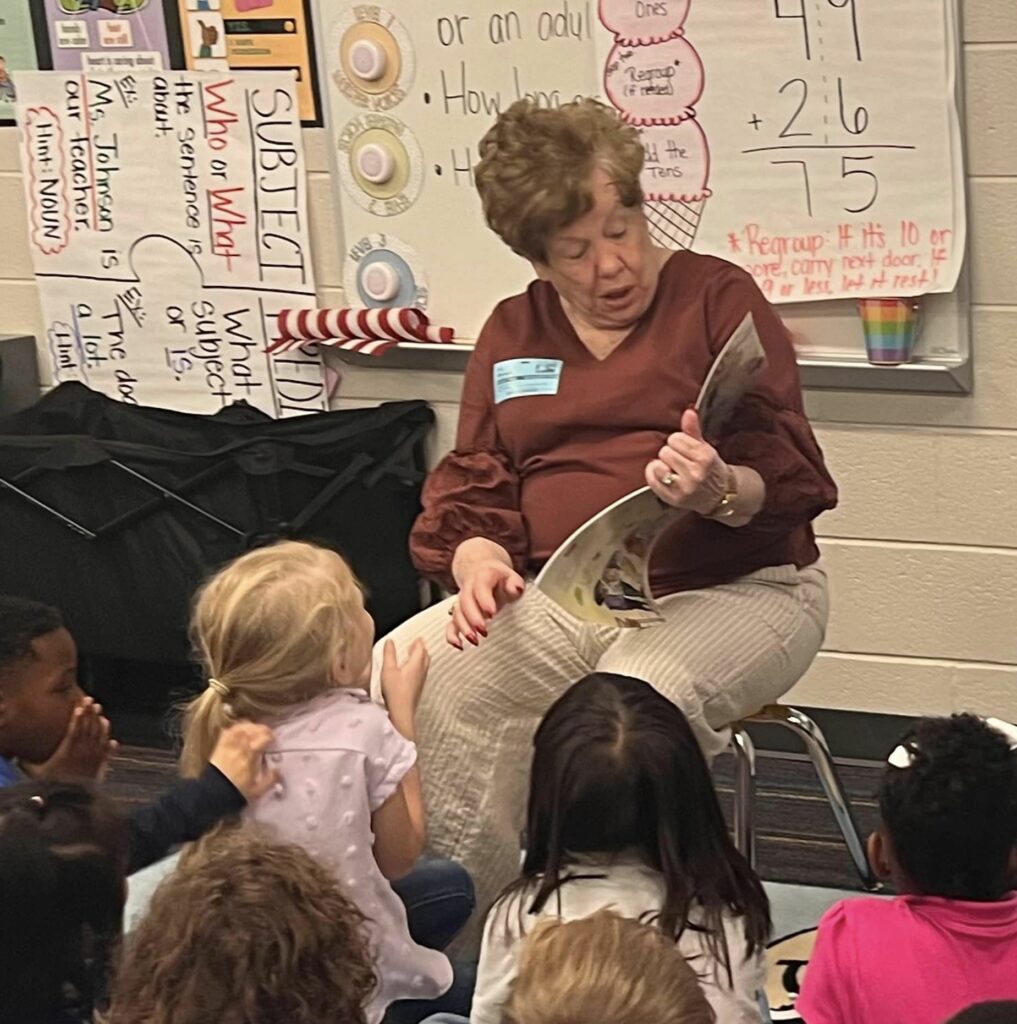 Macon Senior Takes 2nd Graders on a Storytime Adventure 2