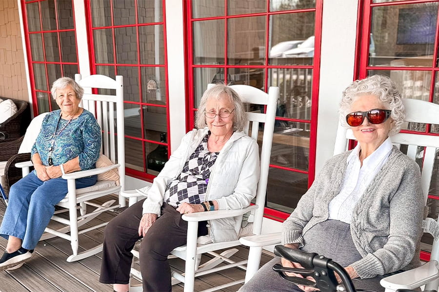 Senior Living | Madison at the Range