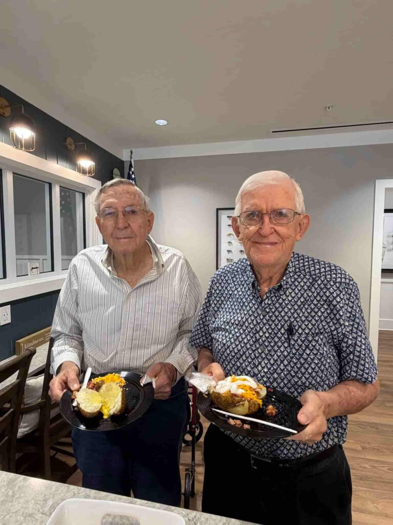 Beyond Nutrition: How Dining Helps Seniors Stay Connected | Monark Grove Madison