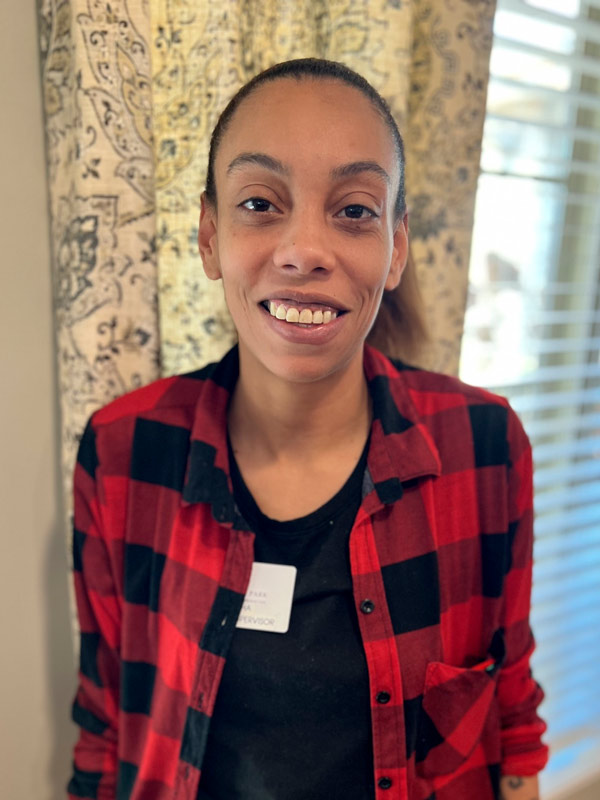 Elisha Cruell, Associate of the Month February 2024 | Oakview Park