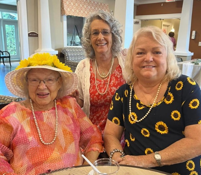 top benefits, oakview park