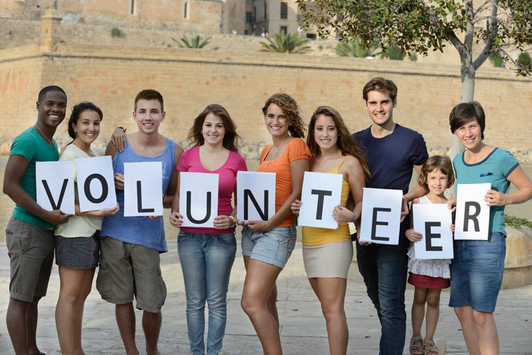 Volunteer Oportunities