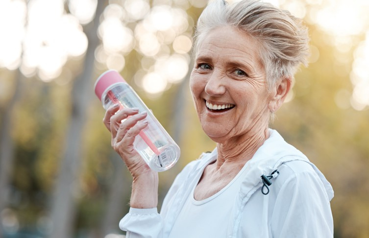 Hydration After 70 Is Tricky. Only 1 in 10 Gets It Right