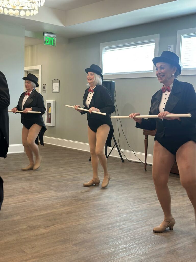 The Paris Dancers!