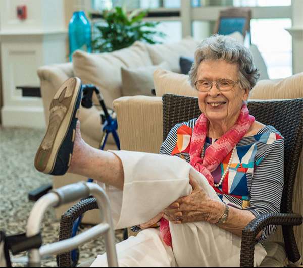 Benefits Assisted Living Services The Goldton At Athens