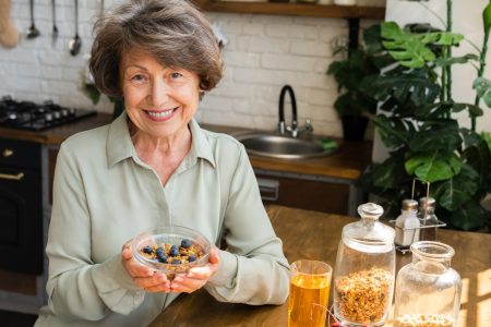 Top 5 Summer Foods That Support Brain Health in Seniors