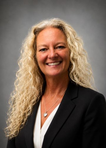Deanna-Sides-Sales-Marketing-Director-the-Goldton-at-Southaven