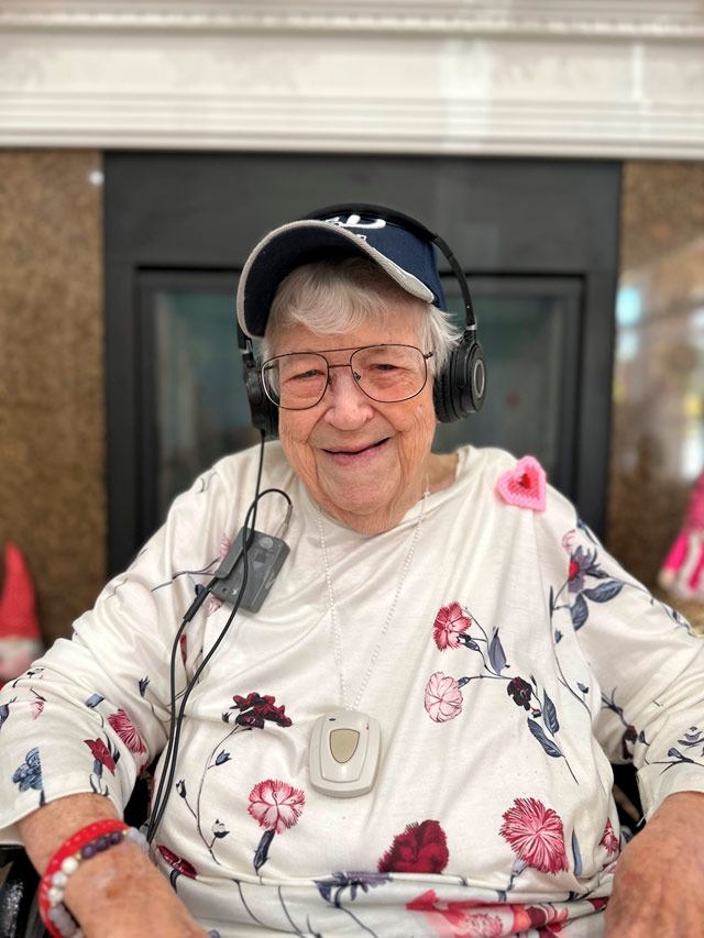 Dorothy Etheridge, Resident of the Month March 2024 | The Goldton at St Petersburg|
