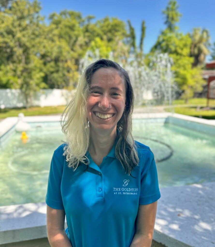 Andrea Demopoulos, Associate of the Month