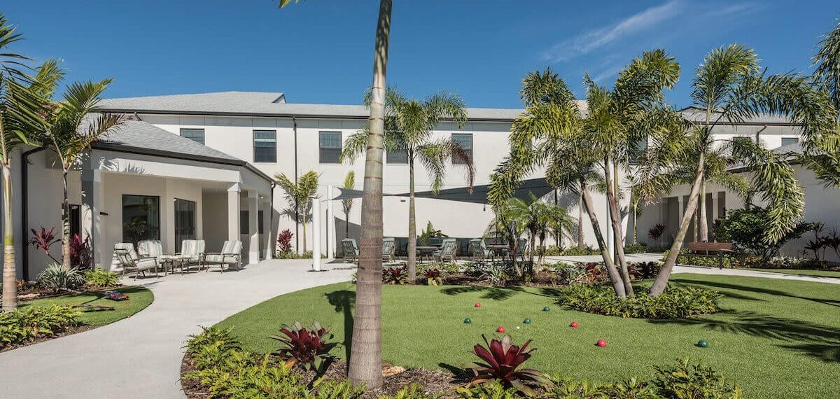 the goldton at stuart - garden