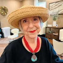 Lady in a Independent Living Community The Goldton at Venice