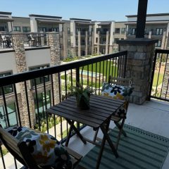 Senior living Courtyard View