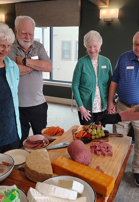 Senior Living Services Senior Food Apretiation
