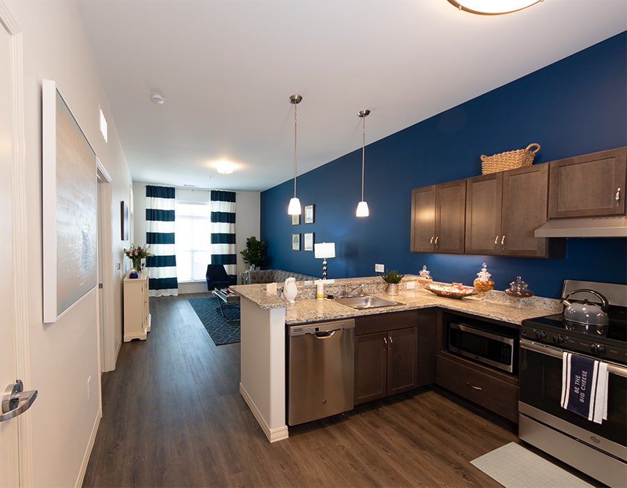 The Overlook at Suwanee — Room Kitchen