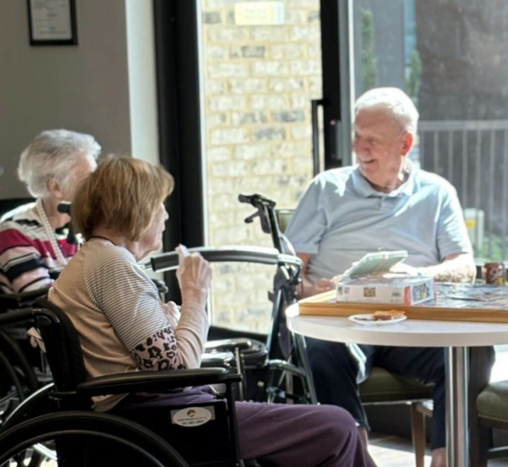 Assisted living in Ashburn, VA, seniors enjoying activities