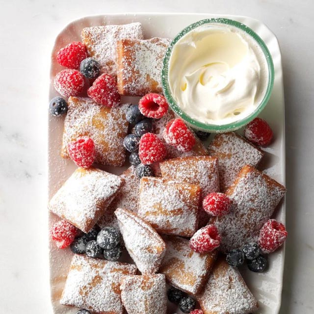 Beignets & Berries