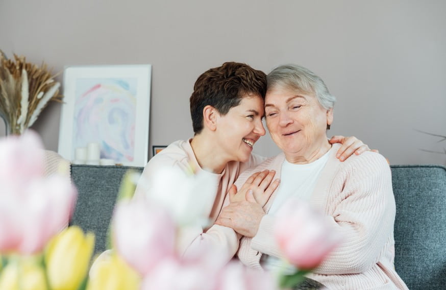 5 Ways Senior Living Can Help Mom Feel More Like Herself Again | Atlas Senior Living